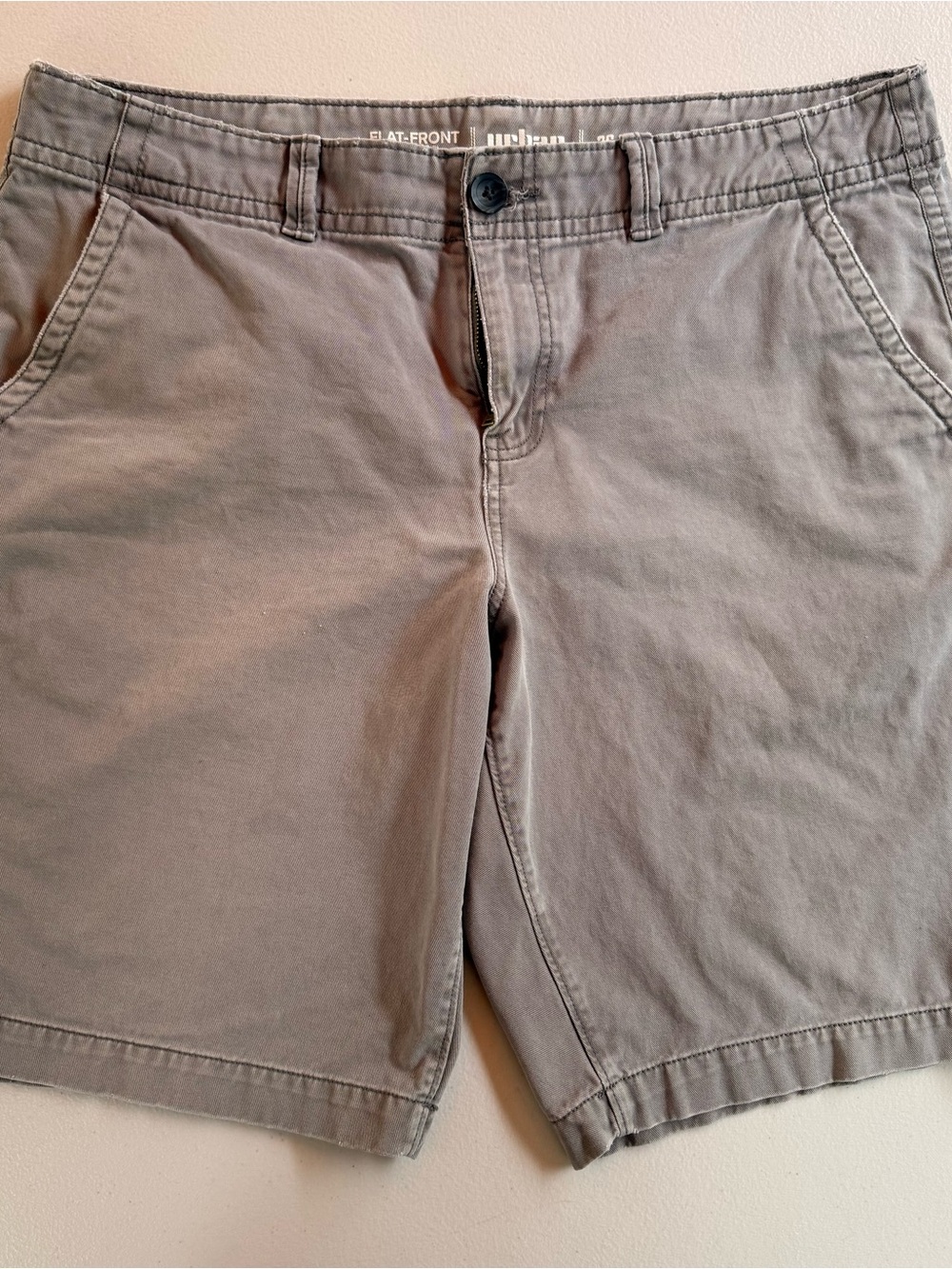 urban pipeline Men's Light Gray Flat-Front Cotton Shorts Size 36